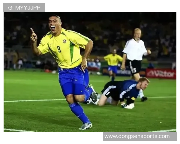 世界足球明星背后的家族传奇与血脉传承揭秘 世界足球明星背后的家族传奇与血脉传承揭秘